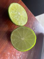 Fresh Seedless Lemon