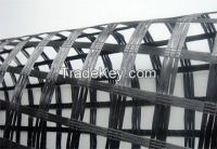 Biaxial polyester geogrid for retaining wall