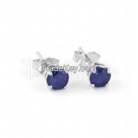 9ct White Gold 0.95ct Sapphire Classic Stud Earrings