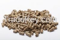 Lucky Hooves straw pellets stable bedding