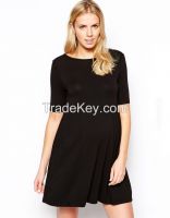 Black latest maternity dress designs with ruched side