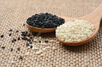 White and Black Black Sesame Seeds for  sale