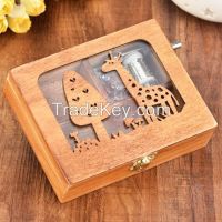 https://es.tradekey.com/product_view/Antique-Carving-Wooden-Hand-Crank-Custom-Music-Box-For-Hongkong-Brand-8241934.html