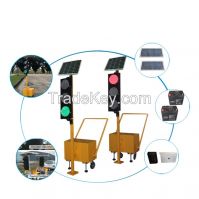 New Portable Traffic Light with Solar Panel