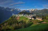 NATURAL DRINKING WATER FROM EUROPEAN ALPS