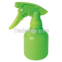 Water plastic bottle sprayers for home use