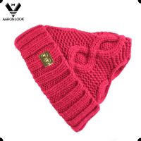 women's fashion winter cable knit beanie