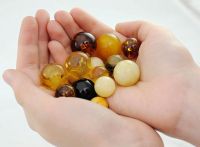 NATURAL AMBER BEADS