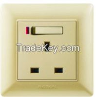 13A Switched Socket with neon