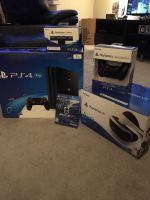 Sony Playstation 4 Pro 1TB With  VR