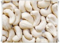 Cashew Kernels Nut WW320