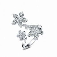 Lastest fashion birthday gift silver jewelry,flower design three crystal ring