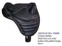 Treeless Saddle