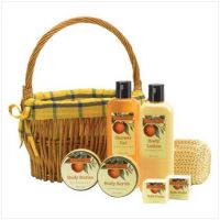 Orange Scent Bath Set in Willow Basket