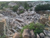 Natural granite stone, rough granite blocks, reclaimed granite quarry tailings, granite boulders