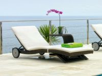 Walcut Patio Wicker Rattan Outdoor Furniture Pool Chaise Lounge Chair