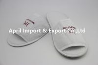 High quality customized hotel slippers in open toe style