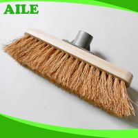 Excellent Quality Wooden Pole Coco Brush For Australia Market