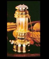 kerosene pressure lantern