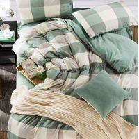 1.8m bedding 4-piece  set with grid pattern