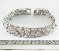 italina silver bracelet with crystal stone