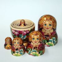 Matryoshka Russian Wooden Babushka Doll Handmade Nesting Dolls Art 5 Piece Set