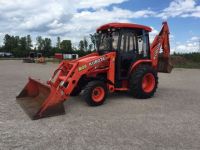 KUBOTA M59 BACKHOE LOADER