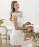 High Quality Beautiful Lace Luxurious 2016mini Wedding Dress With Bridal Veil