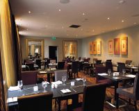 Book the Best XS Restaurant For Business Meeting