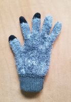 Tech-friendly Gloves