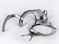 Handcuffs of stainless steel 