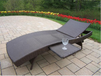 Patio Wicker foldable Chaise Lounge with Built-In slide out table
