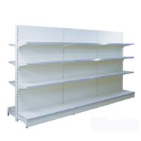 Supermarket shelving with flat back panel