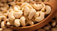 Raw Cashew Nut from Indonesia is good