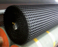 Polyester warp knitted geogrid for pavement reinforcement