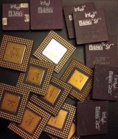 Intel Pentium Pro Ceramic CPU Processor Scrap with Gold Pins for sale 