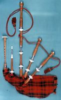 https://www.tradekey.com/product_view/Bagpipe-And-Accessories-349756.html
