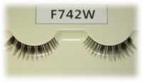 PURE WORLD EYELASH