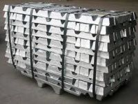 Aluminium ingots making use melting furnace recycling scrap AL cans