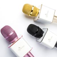 Magic Karaoke Microfone Mini Bluetooth Speaker Q9 Handhold
