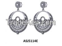 filigree earring 