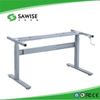 Manual height adjustable desk frame