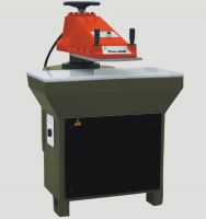 Hydraulic swing arm cutting machine