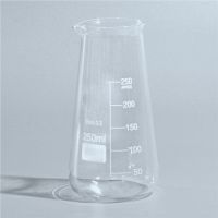 Quality Lab Borosilicate 3.3 Glass Cnical Beaker with Spout with Printed Graduation lab glassware