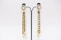 Classic Elegance Pearl Earrings