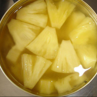 Canned pineapple