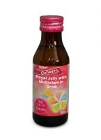 Collagen - Royal Jelly with Multivitamin Drink (100 ml x 10 bottles). Made in Japan