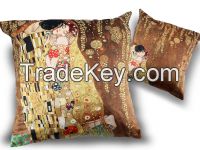 Pillow With Filling/Zipper- G.Klimt -The Kiss