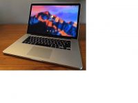 Apple Macbook Pro 15 inch Retina W/Touch Bar 512GB/16GB