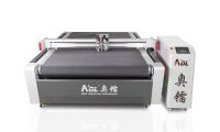 China cheap and good quality leather cloth cutting machine